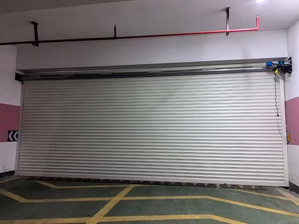 电动车库门