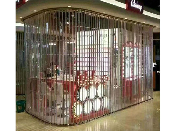 侧向水晶门